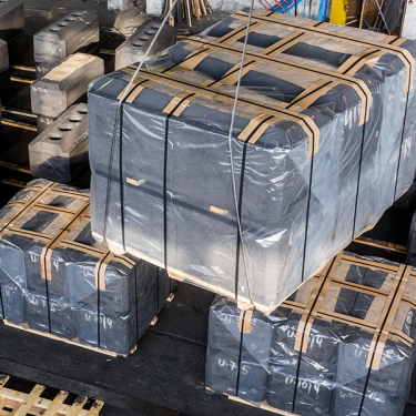 RUSAL and ENERGOPROM Entered Into a Long-Term Anode Block Supply Contract
